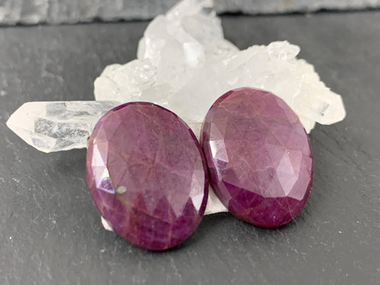 Faceted Ruby pair 14x18x4mm cabochon