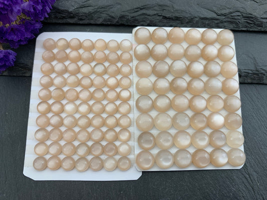 Peach Moonstone round 6 & 8mm Cabochon - Calibrated cabochons