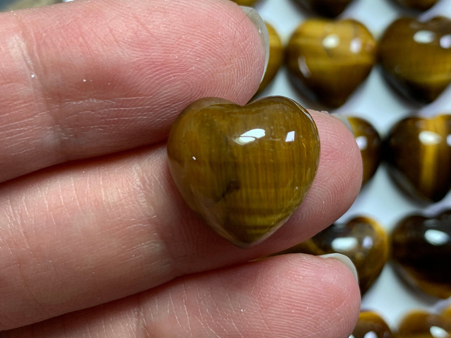 Tiger Eye heart 15mm cabochon - Calibrated cabochons