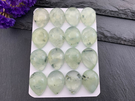 Prehnite pear 15x20mm cabochon - Calibrated cabochons