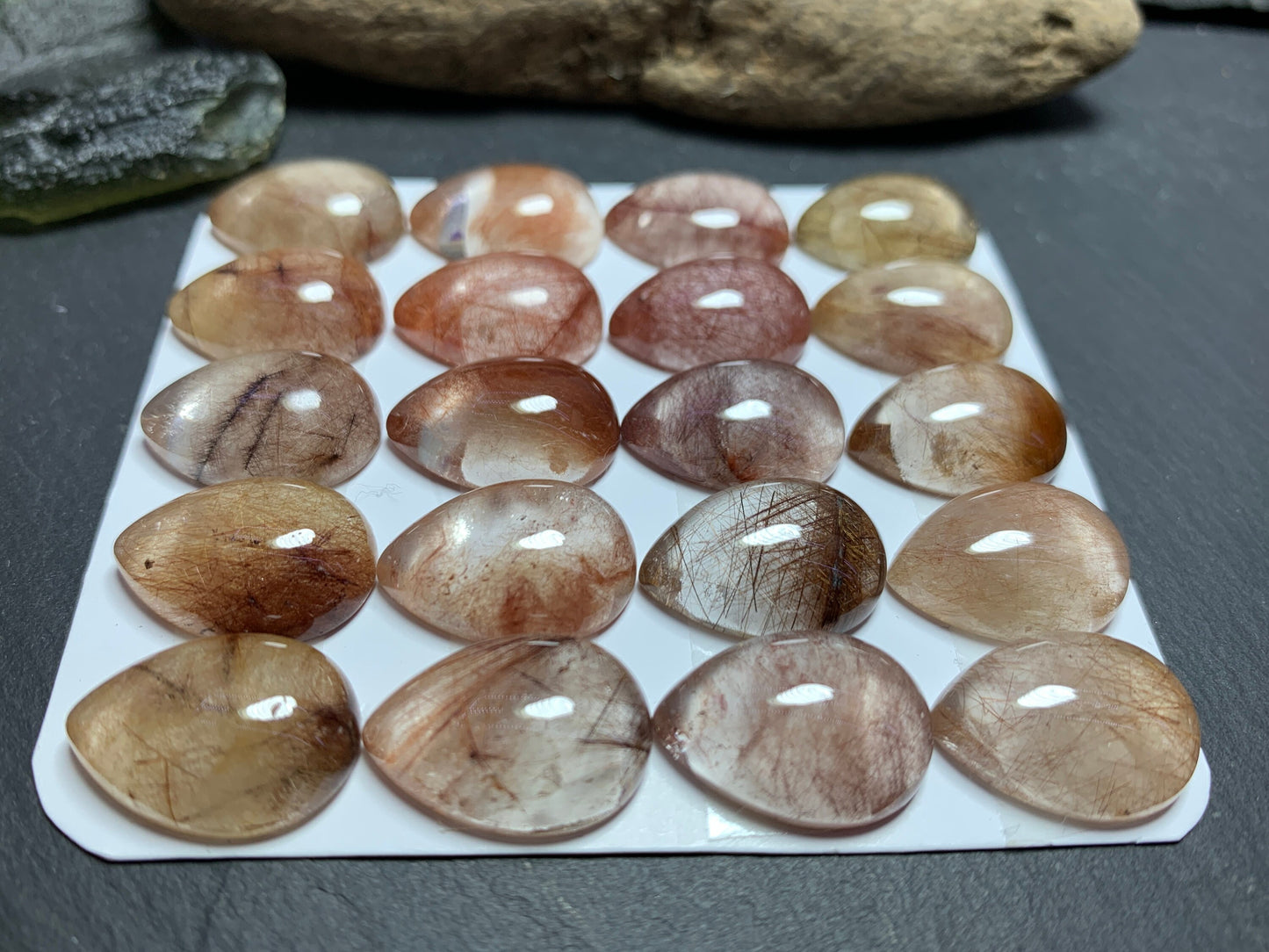 Rutilated Quartz pear 13x18mm cabochon - Calibrated cabochons