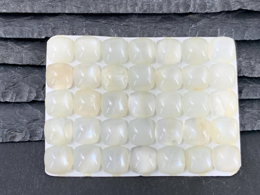 White Moonstone square cushion 10mm cabochon - Calibrated cabochons