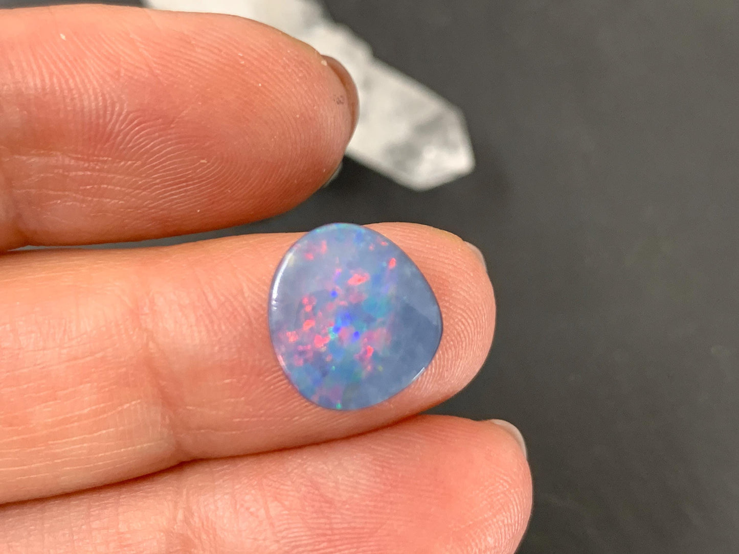 Australian Opal doublet 10x11x4mm cabochon