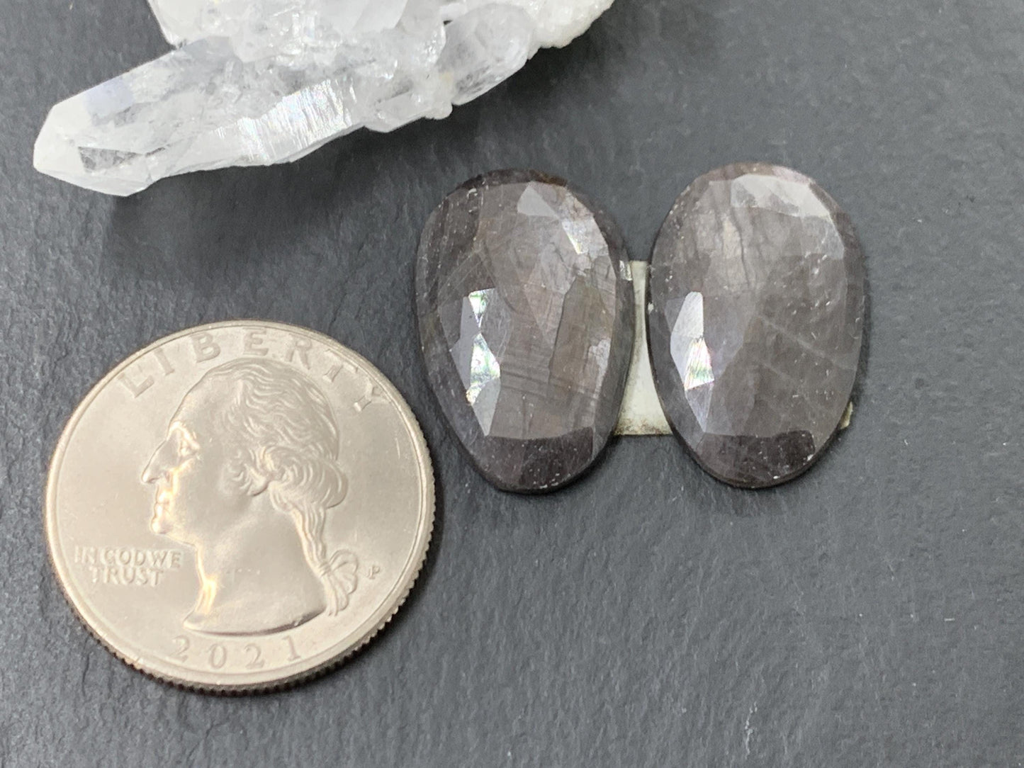 Faceted Star Sapphire pair 14x22x3.5mm cabochon - Sapphire pairs