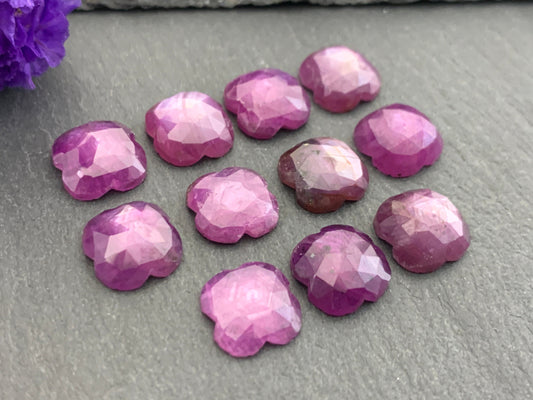 Faceted Silky Star Sapphire flower 11mm cabochon