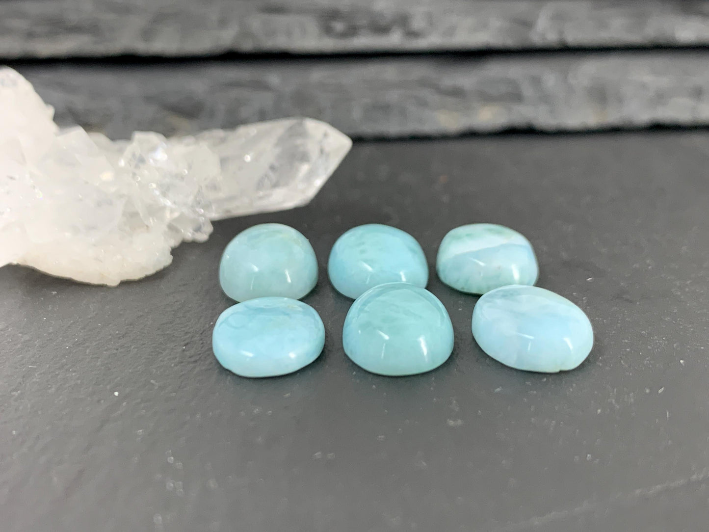 Larimar oval 10x14mm cabochon