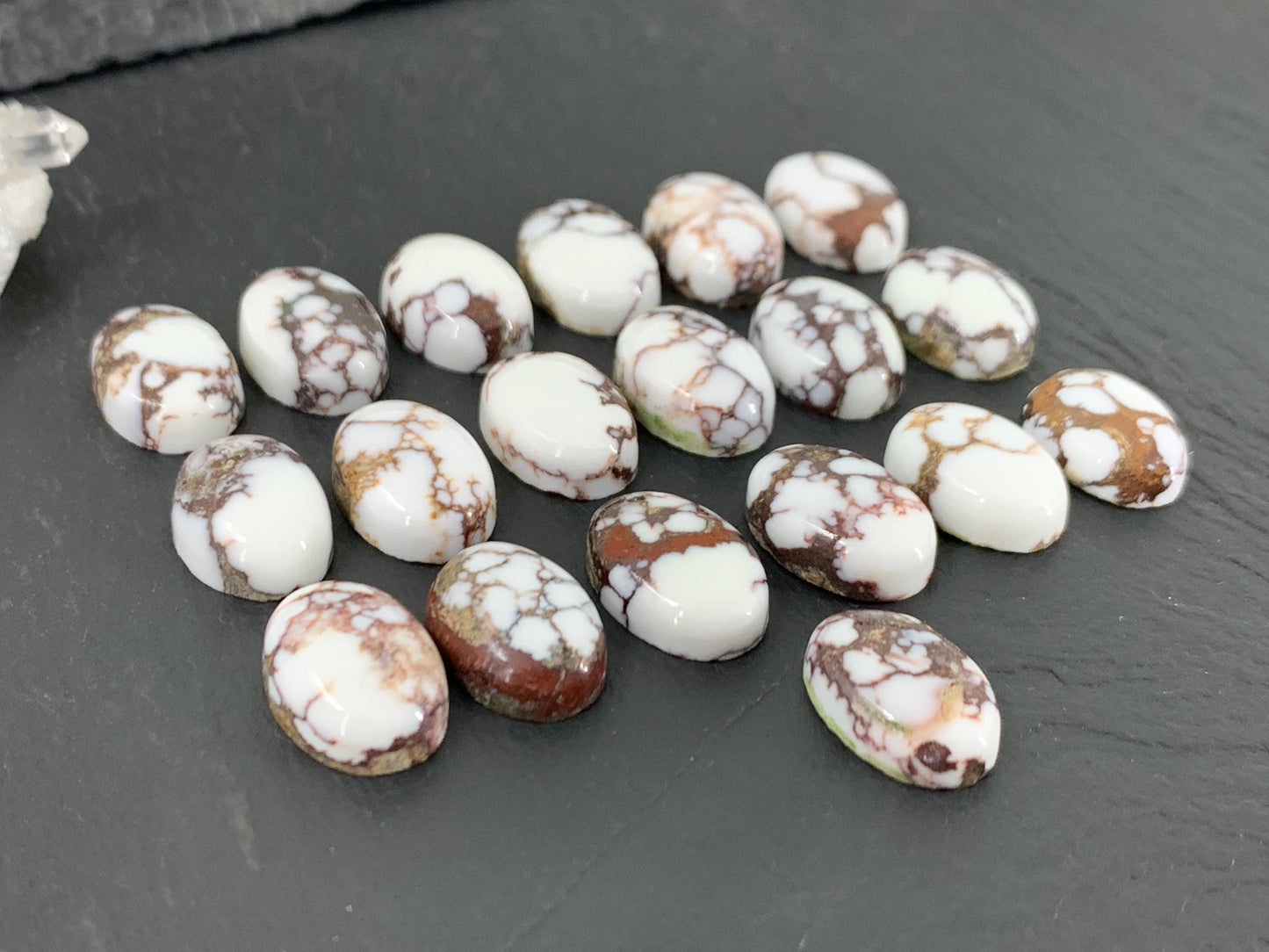 Wild Horse Jasper oval 10x14mm cabochon