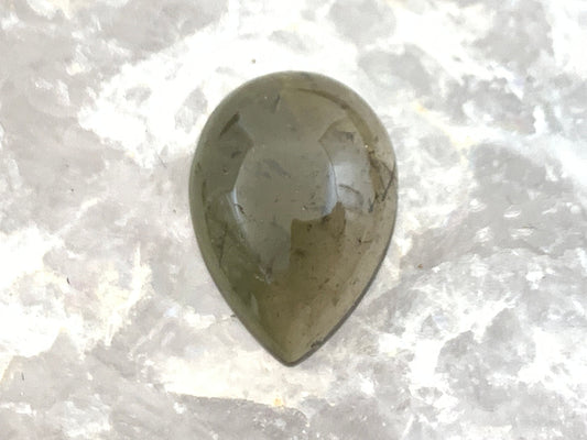 Smokey Green Tourmaline pear 10x14mm cabochon - Calibrated cabochons