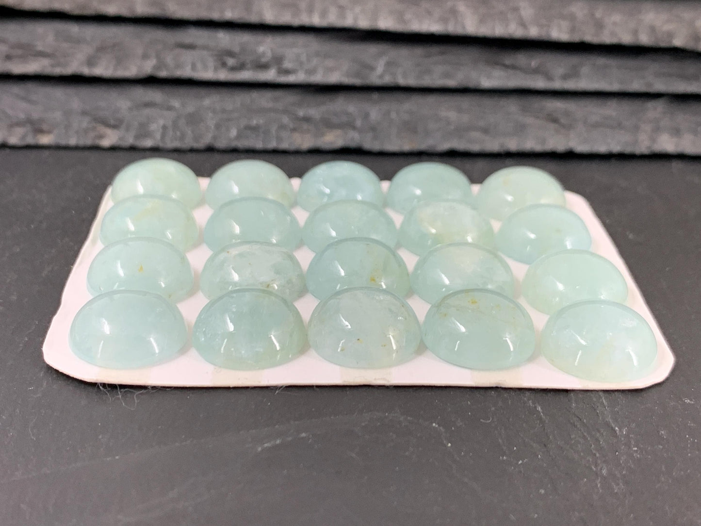 Aquamarine round 15mm cabochon - Calibrated cabochons