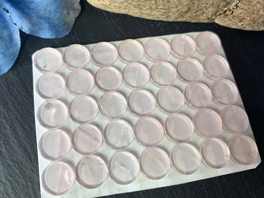 Flat Rose Quartz round 10mm cabochon - Calibrated cabochons
