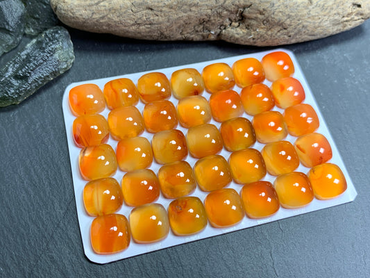 Carnelian square cushion 10mm cabochon - Calibrated cabochons