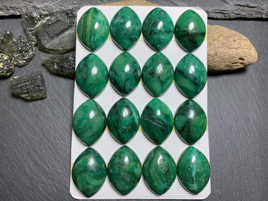 African Jade marquise  18x25mm cabochon - Calibrated cabochons