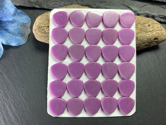 Flat Phosphosiderite curved triangle 12x12mm Cabochon - Calibrated cabochons