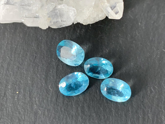 Faceted Aquamarine oval 5x7mm - faceted gemstone not cabochon