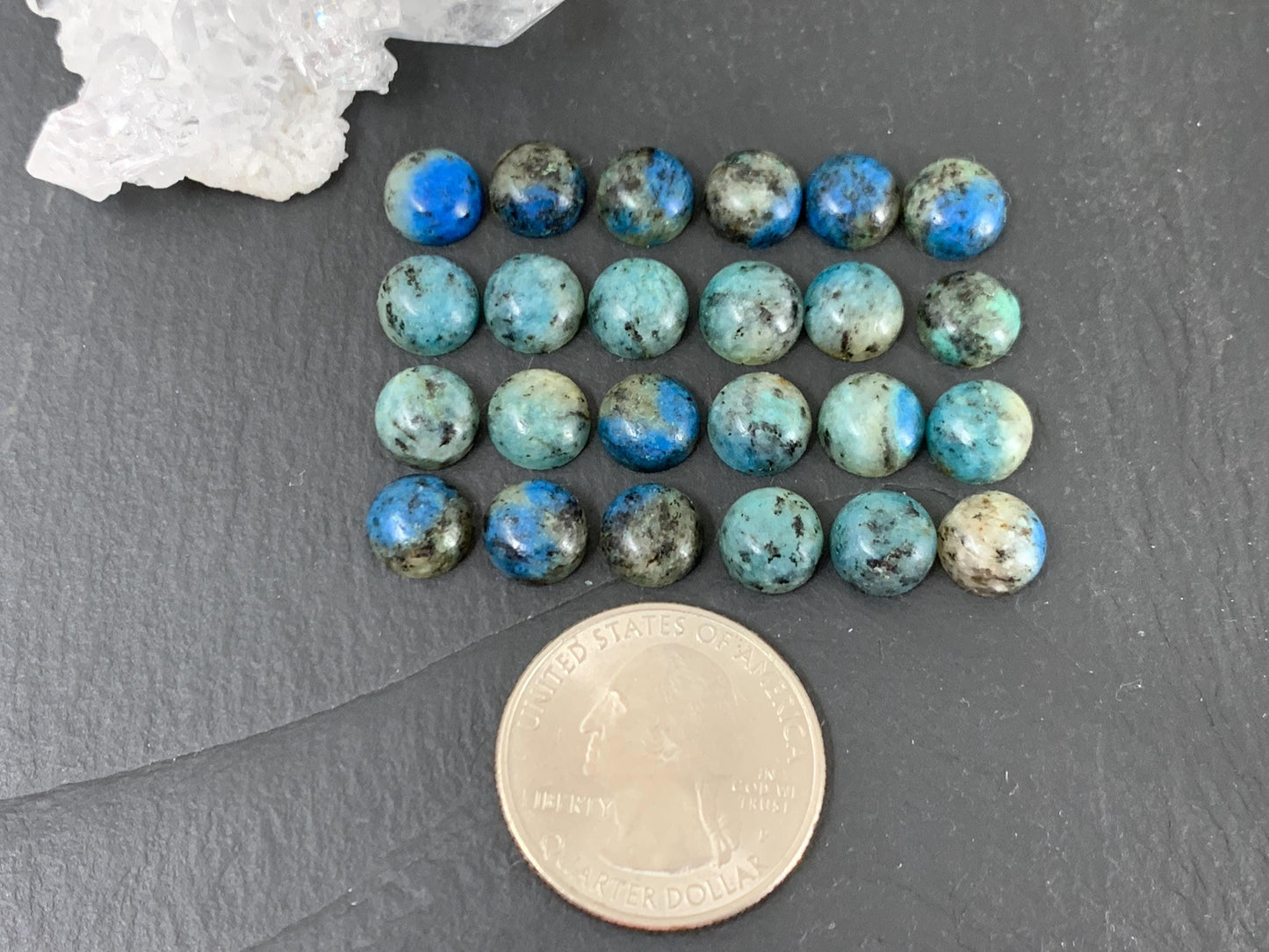 Azurite in Granite round 8mm cabochon - Calibrated cabochons