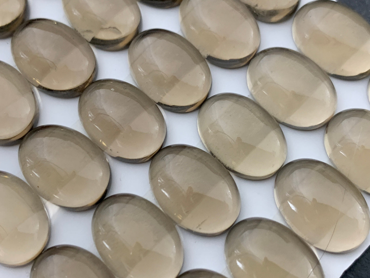 Smokey Quartz oval 10x14mm cabochon - Calibrated acbochons