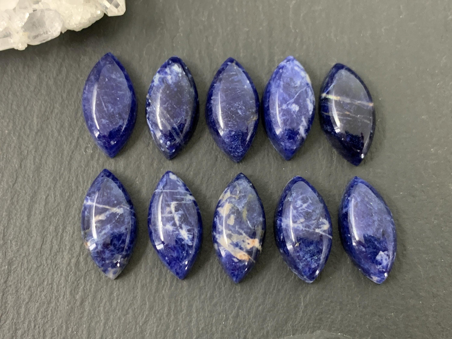 Sodalite marquise 9x18mm cabochon