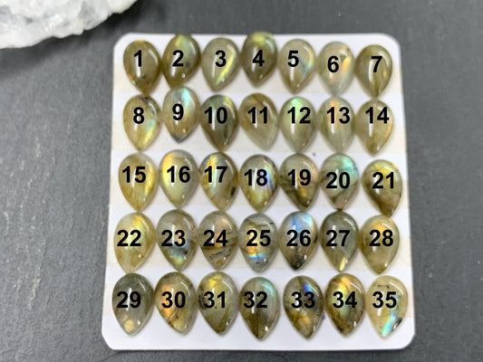 Labradorite pear 8x12mm cabochon - Calibrated cabochons *