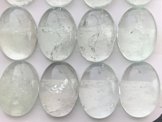 Green Amethyst oval 13x18mm cabochon - Calibrated cabochons