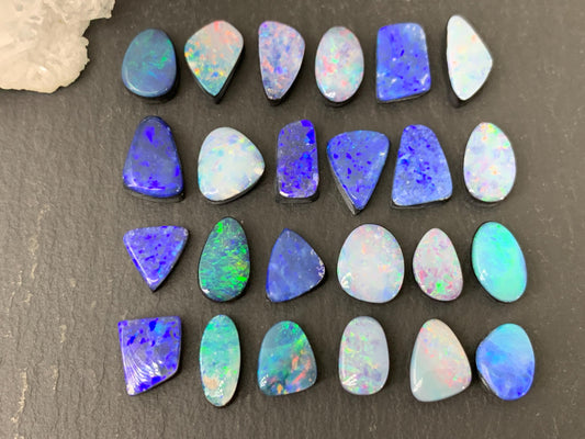 Australian Opal doublet 9-11mm cabochon
