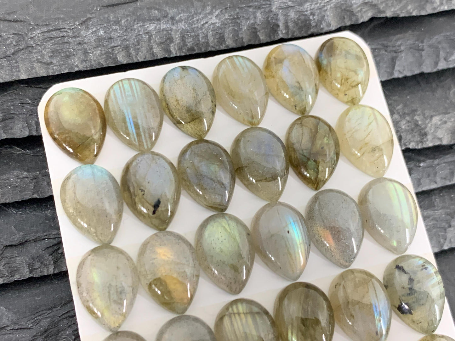 Labradorite pear 10x14mm Cabochon - Calibrated Cabochons
