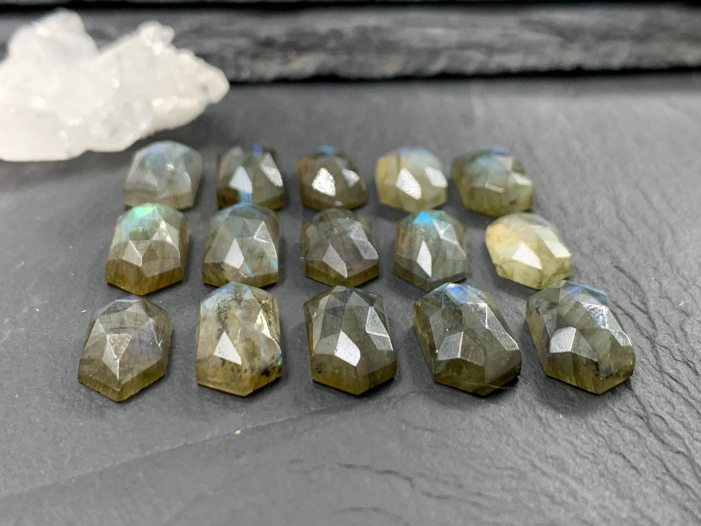 Faceted Labradorite 8x16mm cabochon | Long Hexagon