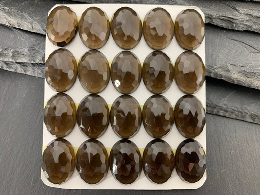 Faceted Smokey Quartz oval 16x22mm cabochon - Calibrated cabochons