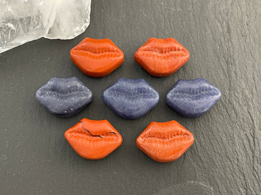 Red Jasper & Blue Aventurine Lips Cabochon - 20x14mm Carving