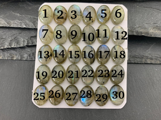 Labradorite oval 10x14mm cabochon - Calibrated cabochons