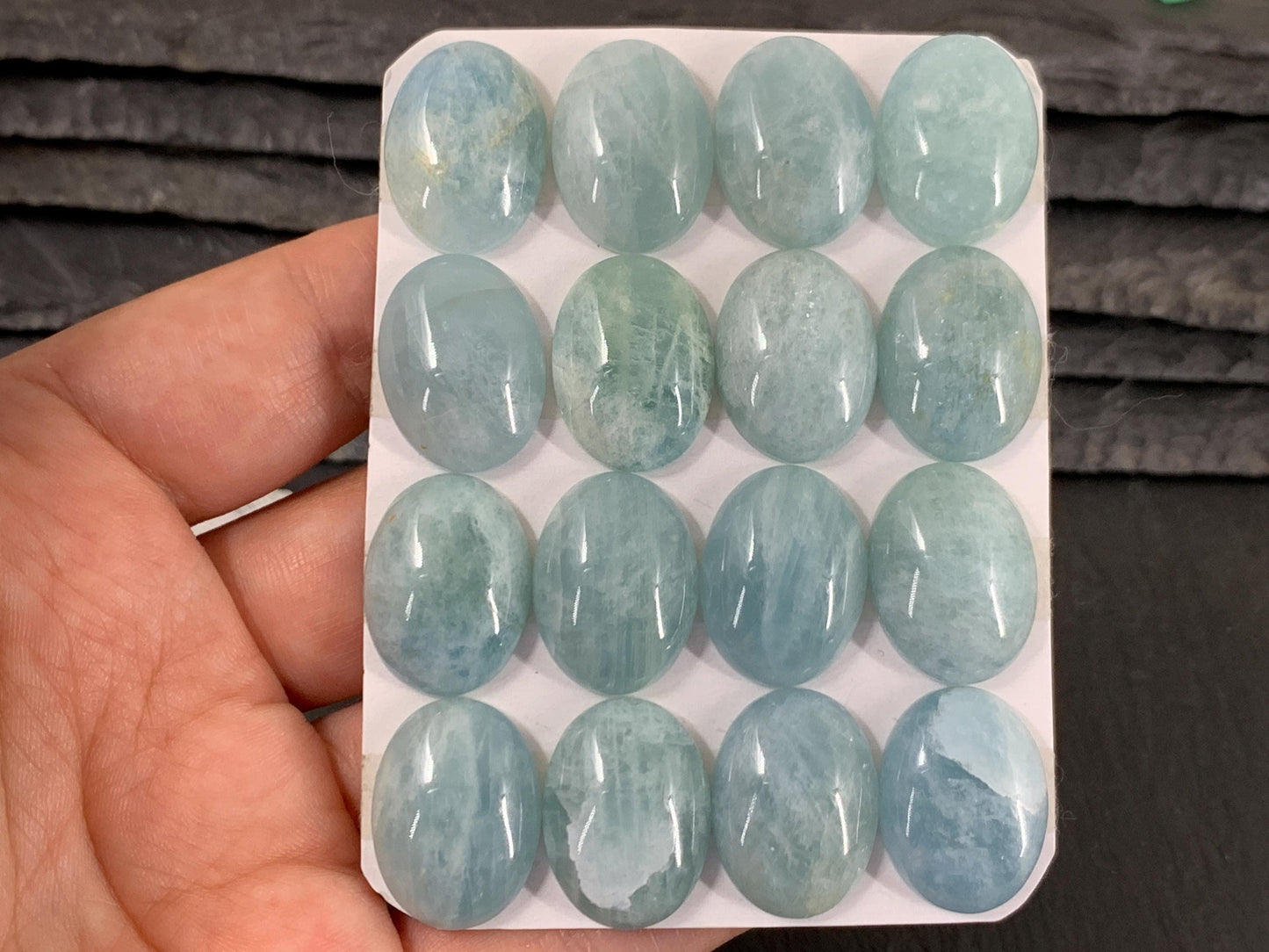 Aquamarine oval 15x20mm cabochon - Calibrated cabochons