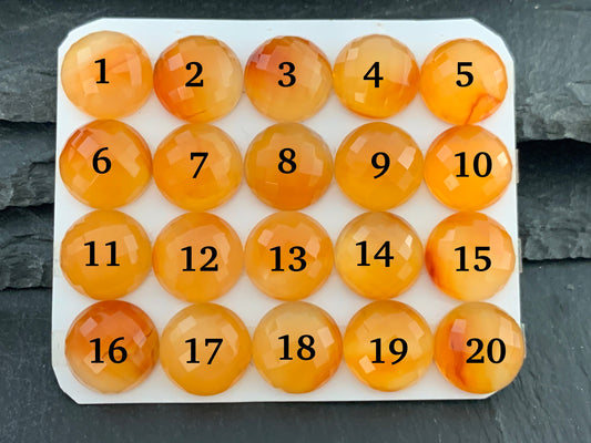 Faceted Carnelian round 13mm cabochon - Calibrated cabochons