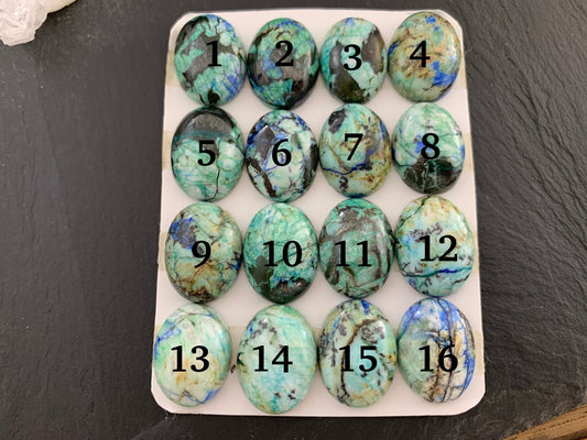 Azurite oval 15x20mm cabochon - Calibrated cabochons