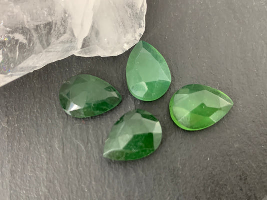 Faceted Serpentine pear 10x14mm Cabochon