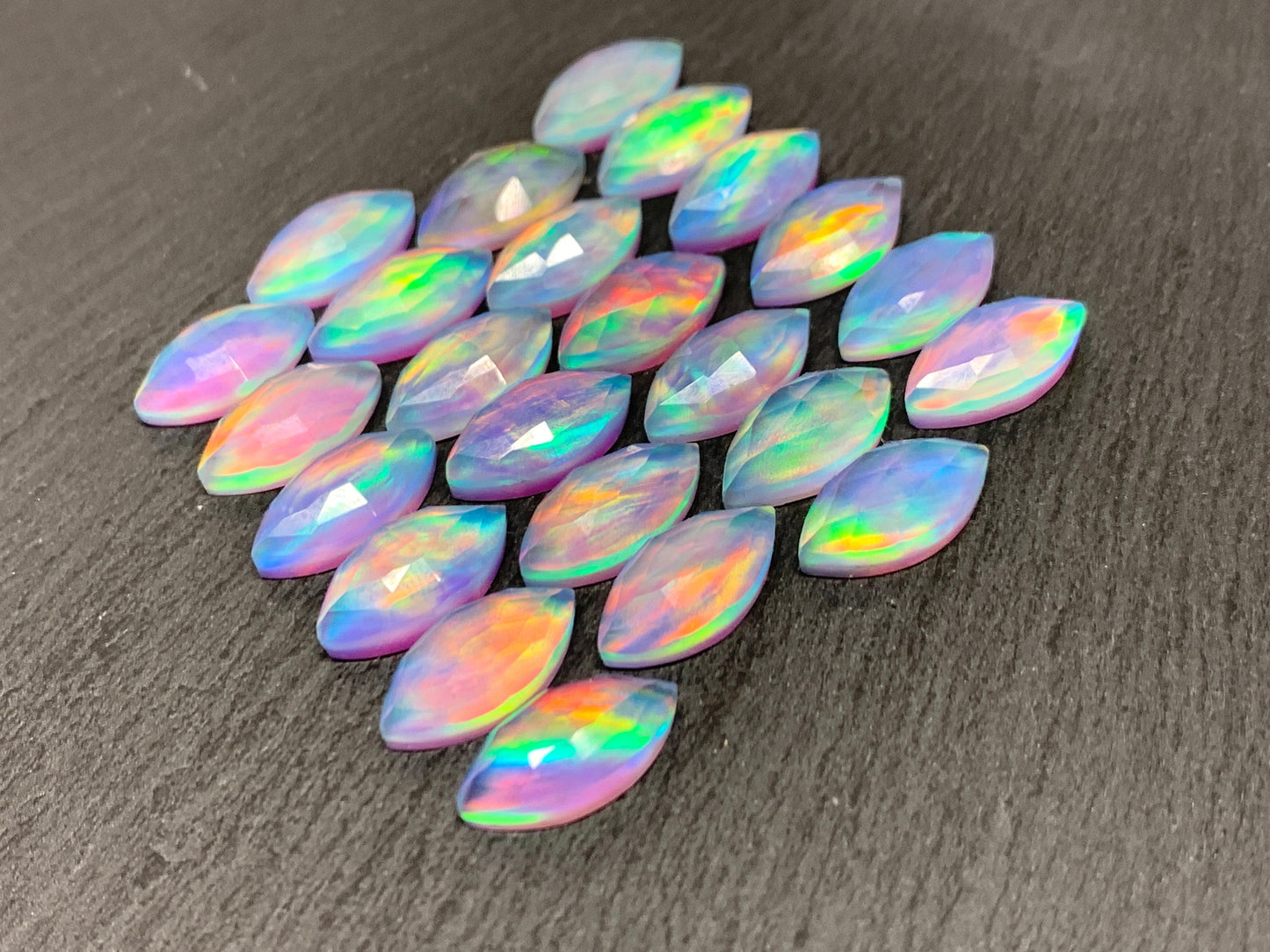 Faceted Aurora Opal marquise 8x16mm cabochon - Doublet cabochons