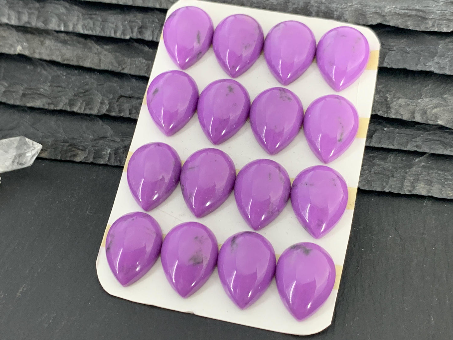 Phosphosiderite pear 15x20mm Cabochon - Calibrated cabochons