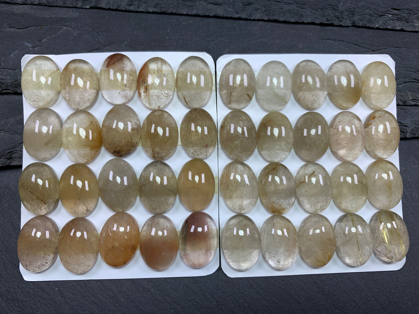 Gold Rutilated Quartz oval 13x18mm cabochon - Calibrated cabochons