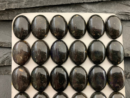 Black Andamooka Opal oval 13x18mm cabochon - Matrix Australian Opal