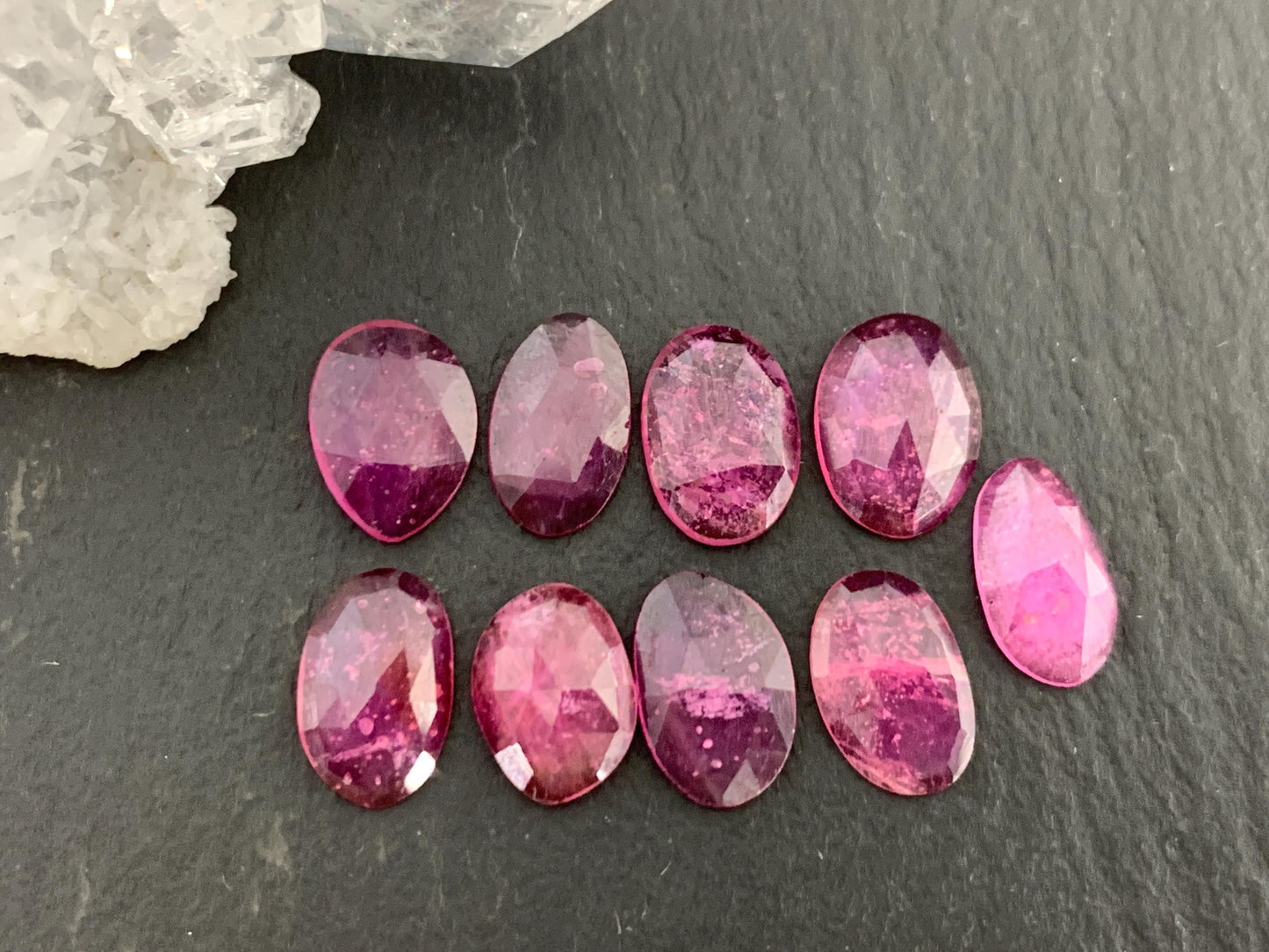Faceted Sapphire oval 9-10mm long cabochon