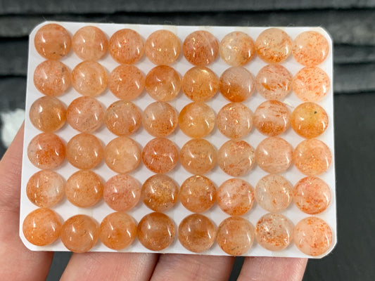 Sunstone round 8mm cabochon - Calibrated cabochons