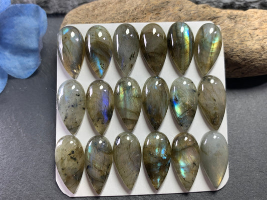 Labradorite pear 10x20mm cabochon - Calibrated cabochons