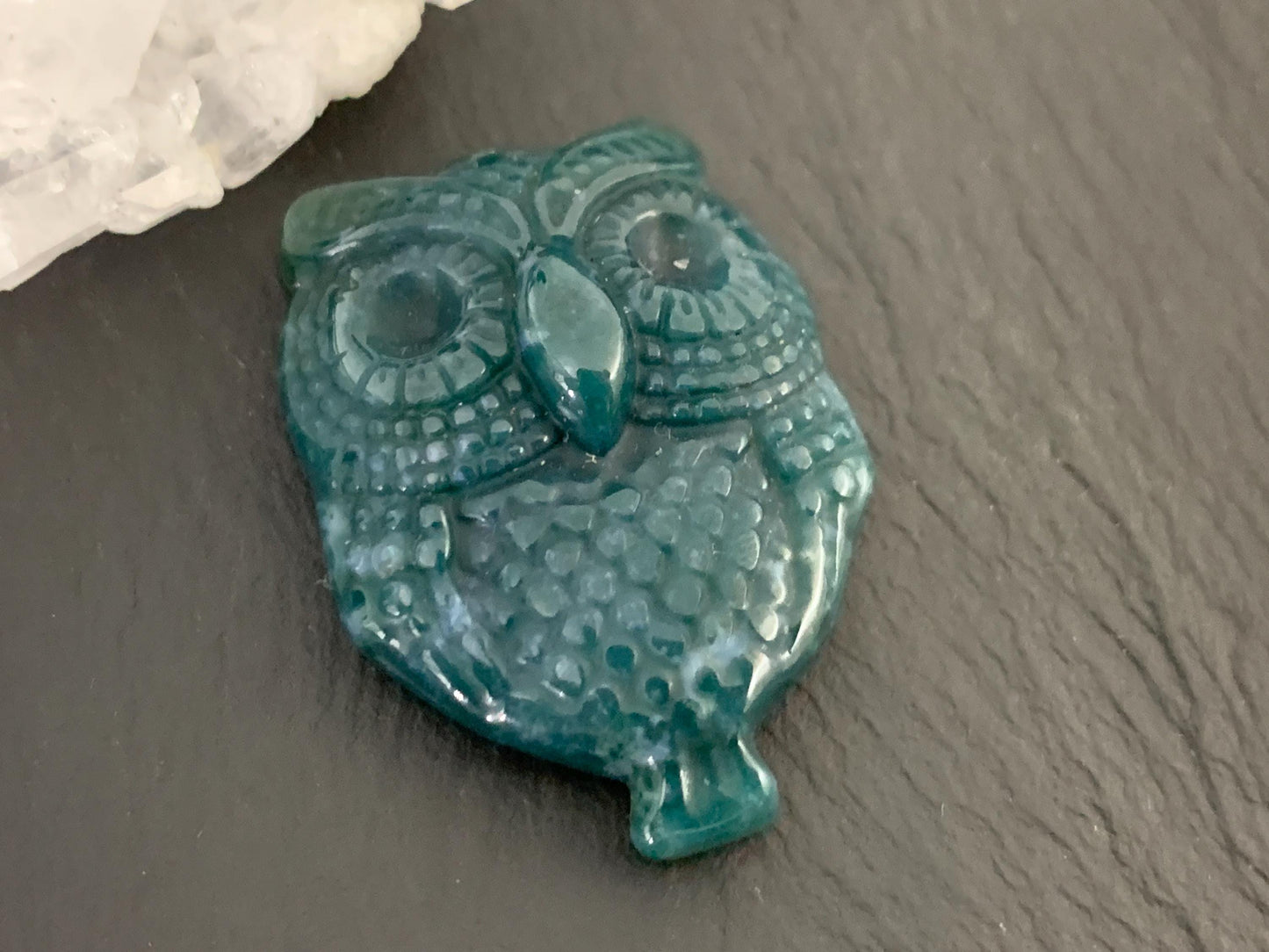 Ocean Jasper owl top drilled 26x35mm cabochon carving