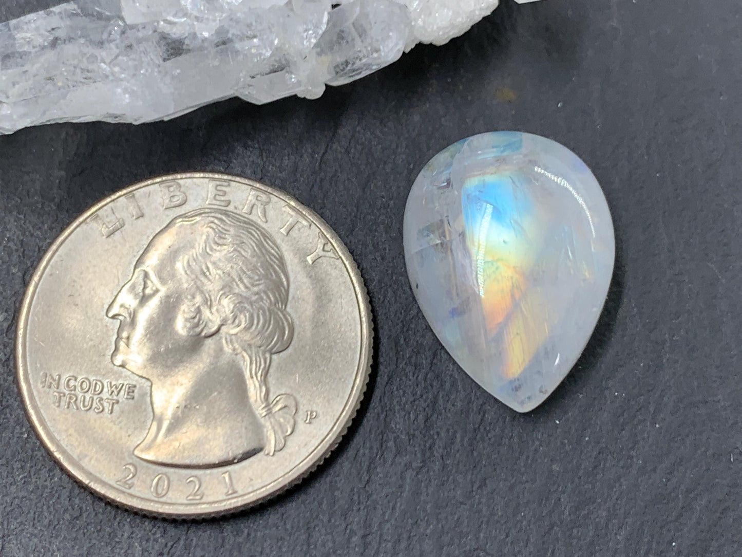 Rainbow Moonstone pear 19x14x7mm cabochon