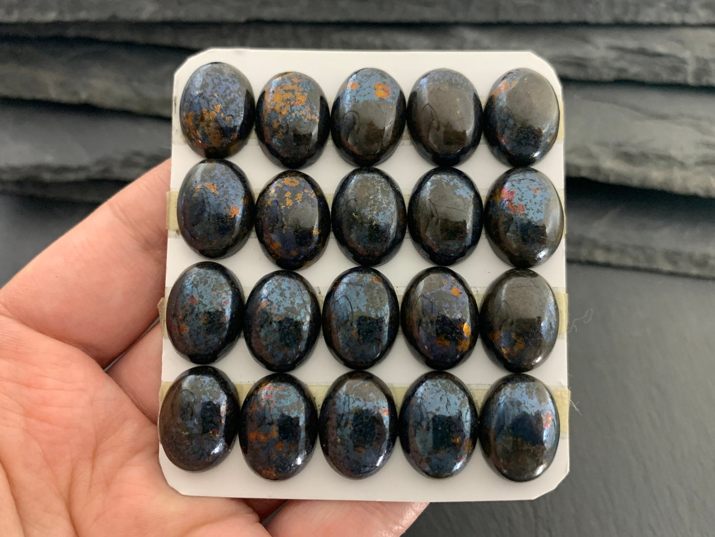 Blue Chalcopyrite oval 12x16mm cabochon - Calibrated cabochons
