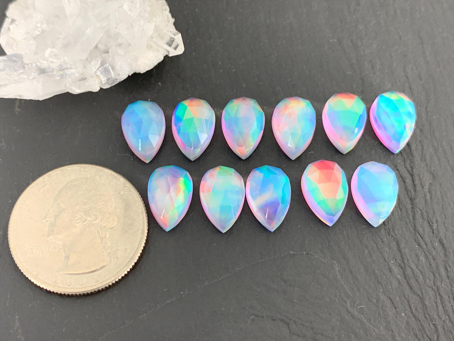 Faceted  Aurora Opal pear 8x12mm cabochon - Doublet cabochons - man made Opal