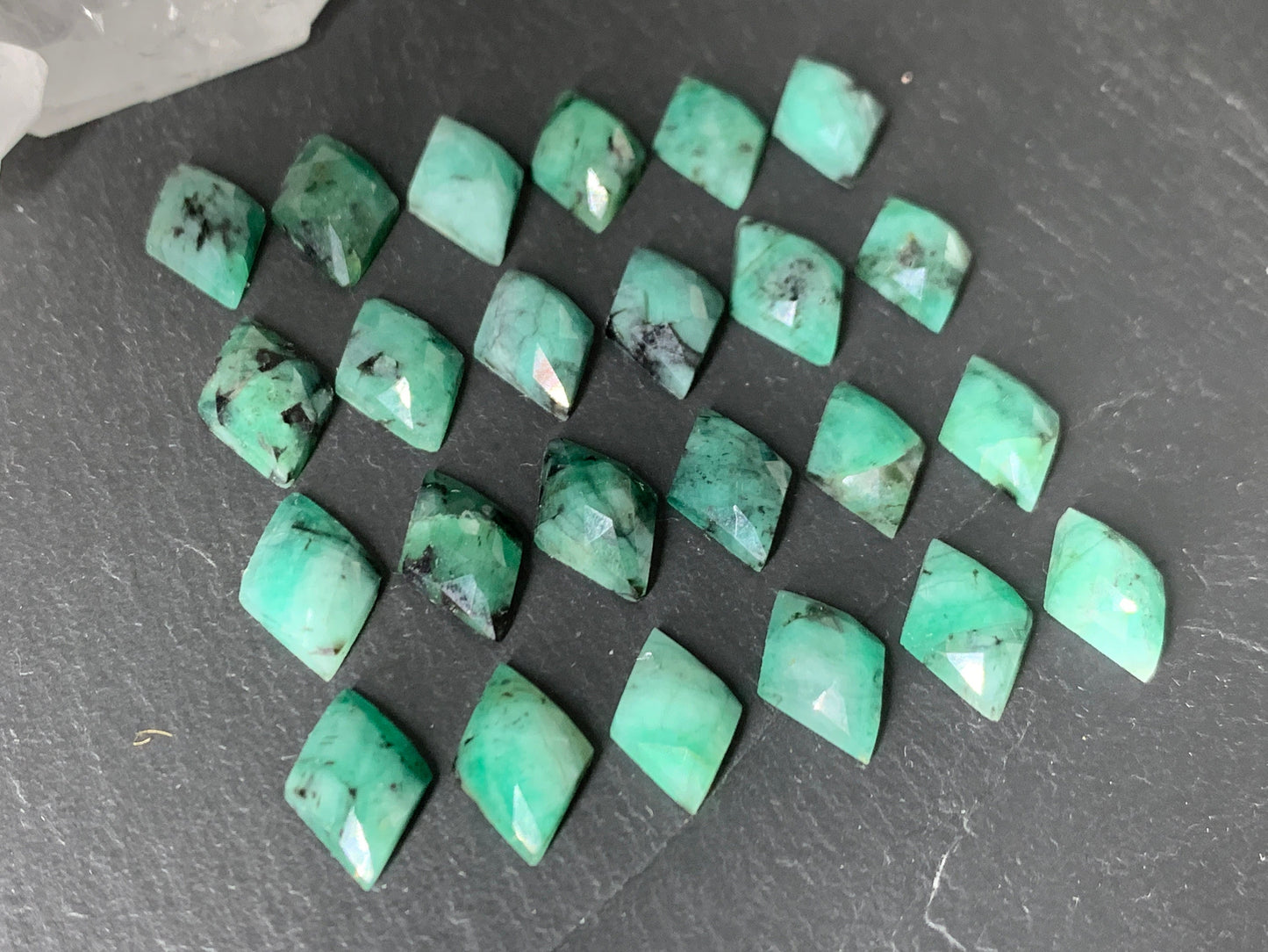 Faceted Emerald rhombus 11-12mm long cabochon/ W381