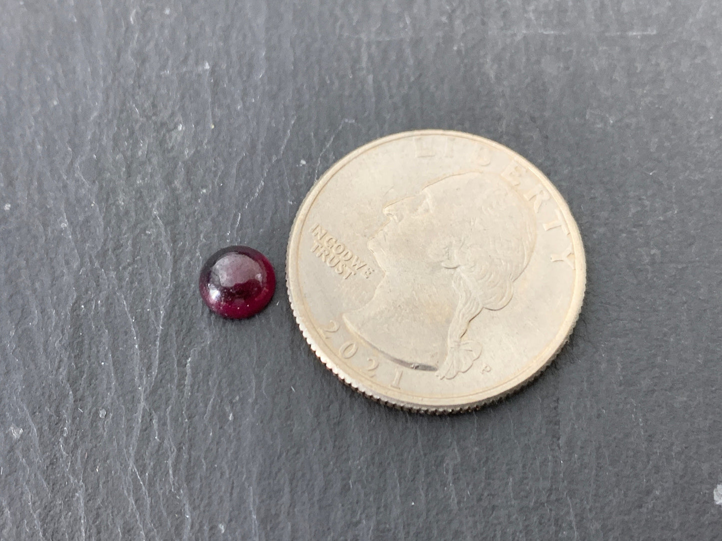 Natural Garnet round 6mm cabochon