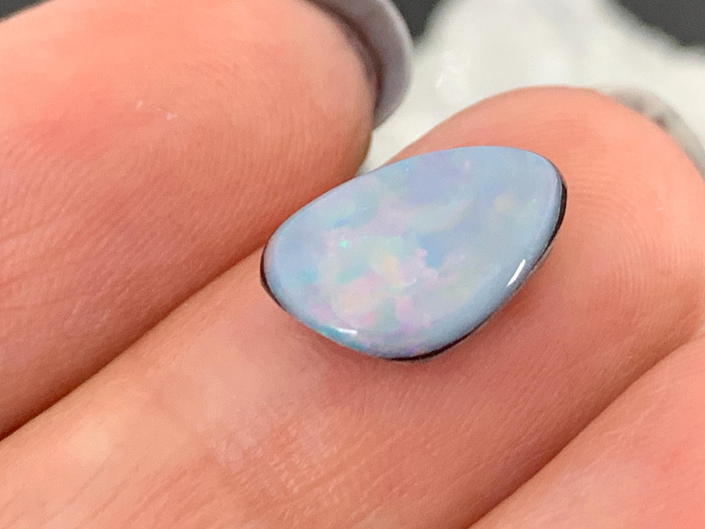 Australian Opal Doublet 7x12x4mm cabochon