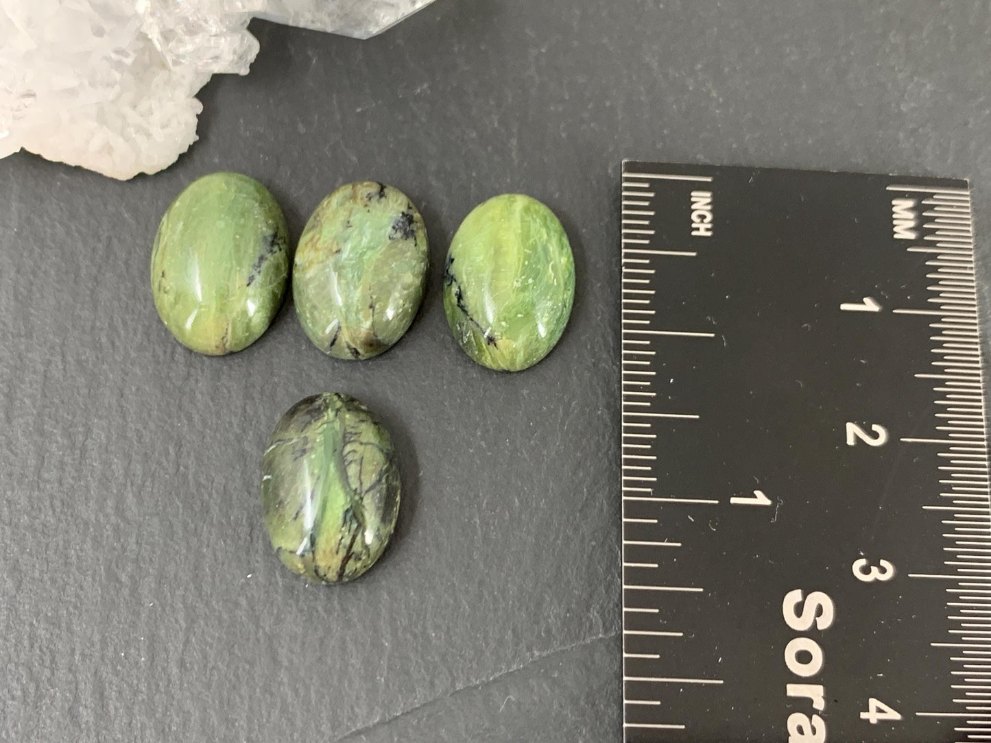 Green Opal oval 10x14mm cabochon