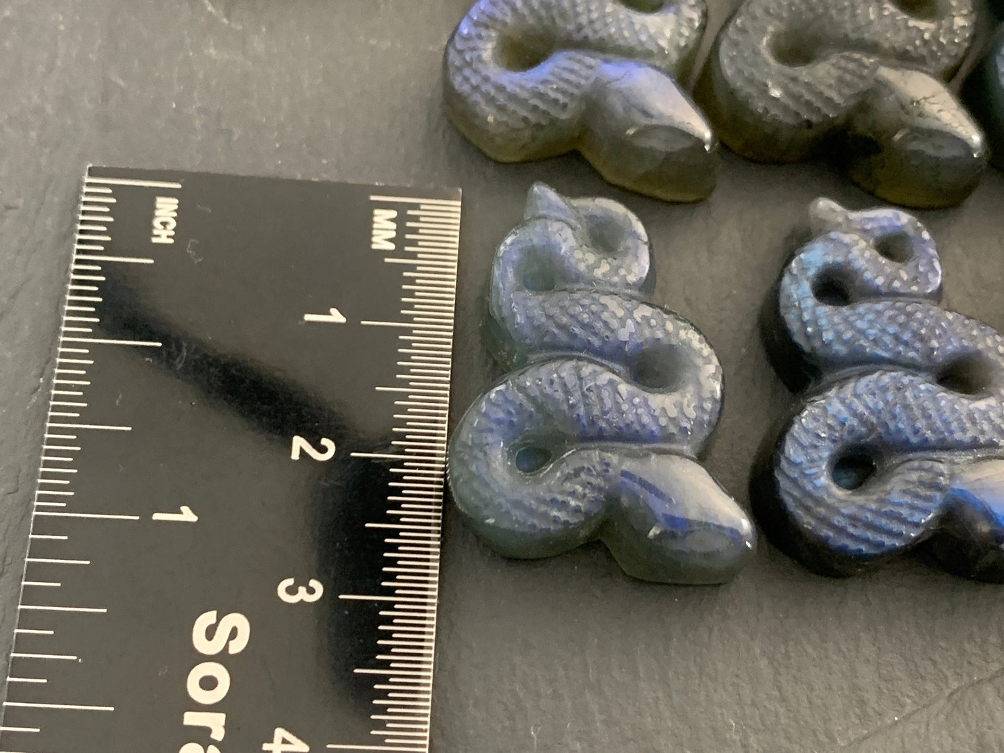 Labradorite snake cabochon - Snake carving