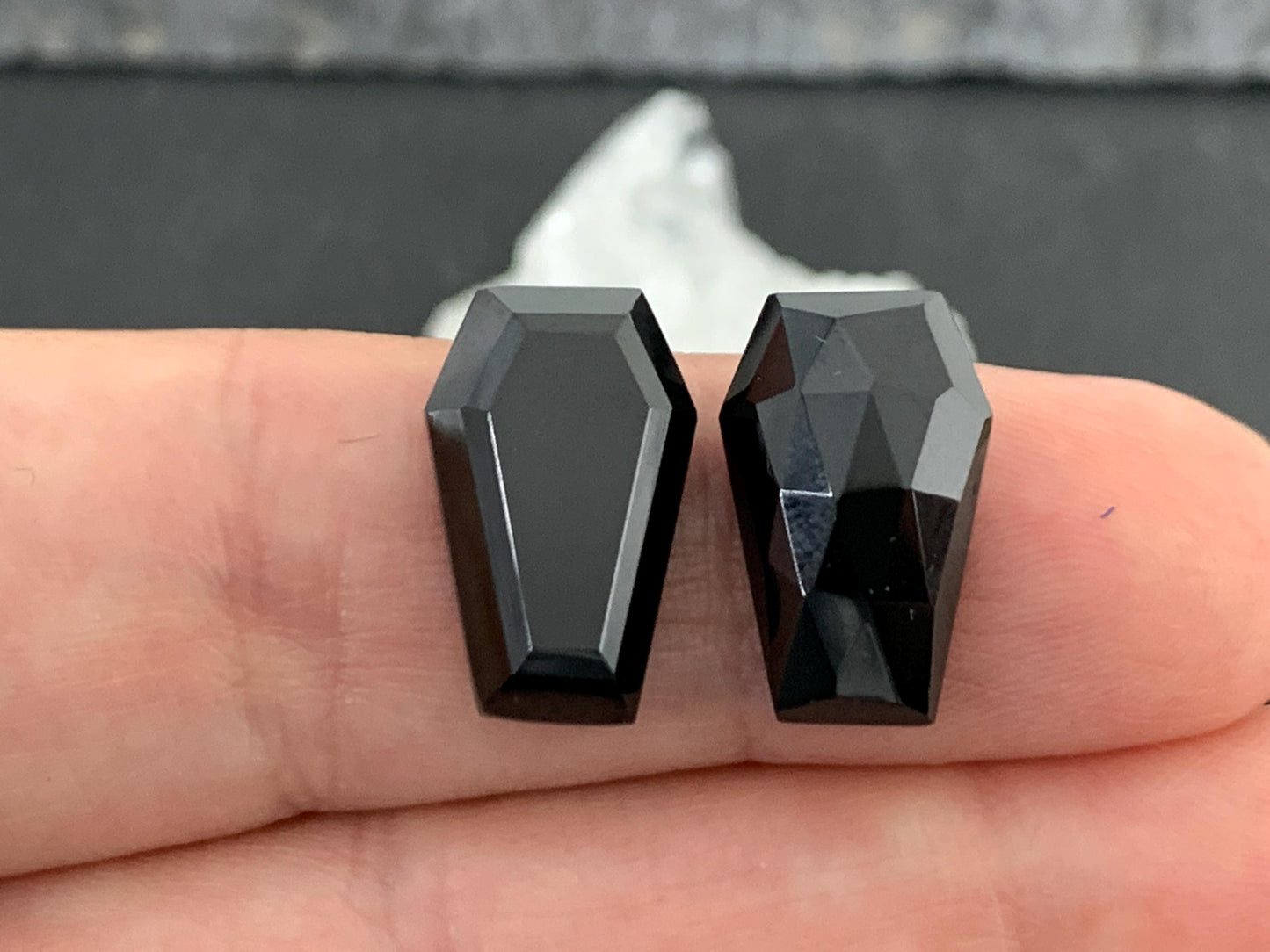 Faceted Black Spinel coffin 10x16mm cabochon